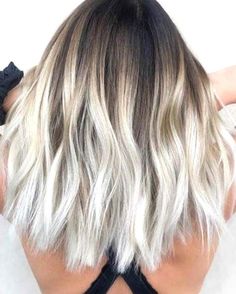 Highlights With Money Piece Short Hair, I’ve Blonde Balayage, Shoulder Length Short Hairstyle Women, Ombre Melt Hair, Cute Short Hair Colors, White Blond Balayage, Hair Styles For 2023 For Women, Titanium Blonde Hair, Icy Blonde Money Piece