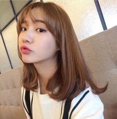 37+ trendy Ideas hair bob asian korean fashion Highlight Hairstyle, Makeup Korea, Asian Haircut, Hair Idea, Super Hair, Classic Hairstyles, Beauty Inspo, Pastel Hair