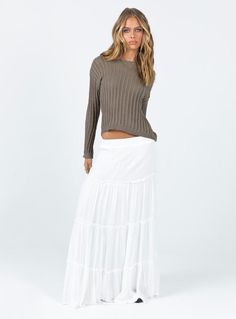 Maxi skirt Relaxed fit Main: 100% rayon Lining: 100% cotton Frill detailing throughout Tiered design Thick elasticated waistband Non-stretch Fully lined / slightly sheer Maxi Skirt White, Skirts Flowy, Coachella Outfit, Fleece Dress, Spring Skirts, Outerwear Outfit, Skirt White, White Skirt, Curve Dresses