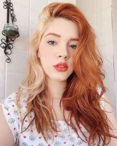 Wig Ideas, Ginger Hair Color, Long Red Hair, Short Hair Color, Hair Color And Cut