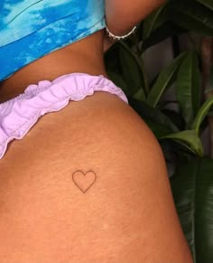 Heart On Buttcheek Tattoo, Heart Sternum Tattoo, Hand Heart Tattoo, Bum Tattoo, Red Heart Tattoos, Tiny Heart Tattoos, Small Heart Tattoos, Hip Tattoos Women, Small Girl Tattoos