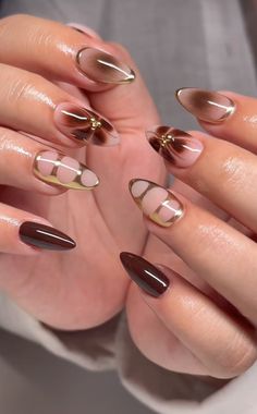 Nail Art Simple Brown, Nail Art Maroon, Dubai Nails, Nails Maroon, The Best Nails, Fall Purple, Dark Red Nails, Maroon Nails, Best Nails