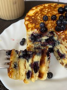 blueberry pancakes pancake breakfast idea honey sweet lunch food inspo ideas Food Cravings Aesthetic, Cravings Aesthetic, Blueberry Pancakes, Fluffy Pancakes, Food Goals, Food Is Fuel