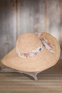 Women's Wide Brim Crocheted Raffia Hat By Overland Sheepskin Co, http://www.overland.com/Products/Accessories-474/Hats-702/StrawHats-471/WomensWideBrimCrochetedRaffiaHat/PID-83739.aspx Raffia Hat, Tunic Pattern, Summer Look, Wide Brimmed, Straw Hat, Hat Designs, Dream Wardrobe, Retro Design, Natural Fibers