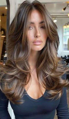 Rambut Brunette, Honey Brown Hair, Brown Hair Looks, Brown Hair Inspo, Brunette Hair With Highlights, Brown Hair Balayage, Long Wavy Hair