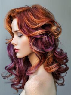 Fresh Takes on Two Tone Hair Latest Hair Color, Dyed Hair Inspiration, Natural Gray Hair, Dye Ideas, New Hairstyle, Colorful Hair, Hair Colours