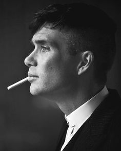 Steven Knight, Peaky Blinders Characters, Peaky Blinders Thomas, Peaky Blinders Tommy Shelby, Cillian Murphy Peaky Blinders, Boxing Posters, Tv Series To Watch, Thomas Shelby, Cinema Movies