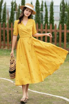 Stunning yellow flower embroidery midi wrap linen dress 🌼 Perfect for sunny days! 

SKU 4947 

#Fashion #SummerStyle #Floral #Embroidery #Dress #Xiaolizi #Xiaolizihandmade Best Dress Shoes, Yellow Flower Dress, Yellow Wrap Dress, Cloak Dress, Linen Wrap Dress, Floral Embroidery Dress, Linen Dress Women, Wrap Midi Dress, Flower Embroidery