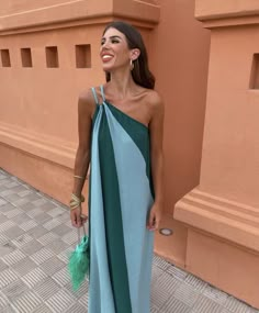 Chic Draped Maxi Dress For Wedding Guest, Cool Wedding Guest Outfit, Spanish Wedding Guest Outfit, Cartagena Weeding Guest Dress, Elegant Multicolor Wedding Guest Dress, Wedding Guest Mexico, Spanish Wedding Guest, Cool Wedding Guest, Wedding Guest Dress Pregnant Summer