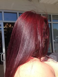 Box Dyed Red Hair, Red Hair In The Sun, True Red Hair Color, True Red Hair, Red Hair Dark, Red Hair Natural, Hair Dye At Home, Olia Hair Color, Redken Chromatics