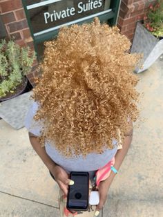 Ash Blonde 4c Natural Hair, Honey Blond On Black Women Natural Hair, Honey Blond Black Women, Blonde Brown Natural Hair, Sandy Brown Natural Hair, Light Blonde Hair Black Women, Light Golden Blonde Hair On Black Women, Blonde Type 4 Natural Hair, 4c Blonde Natural Hair