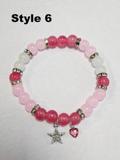 Ideia de pulseira para vc se inspirar ✯♡ Cute Glass Bead Bracelets, Crystal Bead Jewelry Ideas, Cute Glass Bead Bracelet Ideas, Beaded Bracelet Designs Simple, Glass Bracelet Ideas, Glass Bead Bracelet Patterns Ideas, Crystal Bead Bracelet Ideas, Glass Beaded Bracelets Ideas, Bracelet Ideas Glass Beads