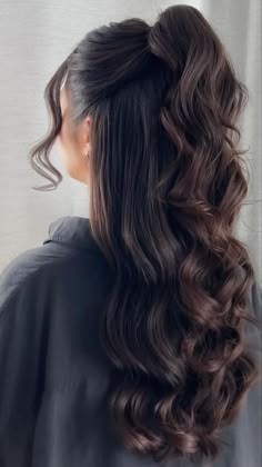 French Roll Hairstyle, Simple Prom Hair, Roll Hairstyle, Long Hair Wedding Styles, Prom Hairstyles For Long Hair, Hairdo For Long Hair, Wedding Hairstyles For Long Hair, Easy Hairstyles For Long Hair, Homecoming Hairstyles