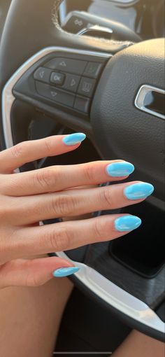 Gel Nails Plain Color Summer, Nail Ideas Acrylic Basic, Gel X Nail Trends 2024, Summer Dip Nails Oval, Plain Beach Nails, Plain Summer Nail Colors, Summer Nails For Mexico, Multi Colored Blue Nails, Two Nail Colors On Each Hand