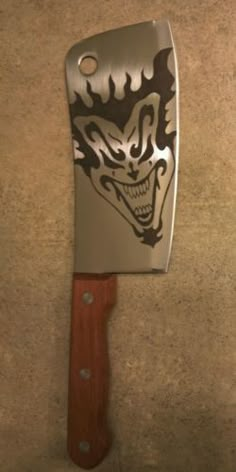 a spatula with an image of a tiger on it