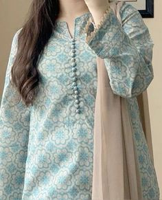 Hania Amir Kurti Design, Pakistani Dresses Casual Neck Design, Pakistani Kurta Neck Design, Neck Designs For Pakistani Suits, Cotton Kameez Designs, Pakistani Dresses Casual Stylish 2024, Pakistani Cotton Dress Design, Pakistani Dress Neck Design, Pakistani Neck Designs Neckline