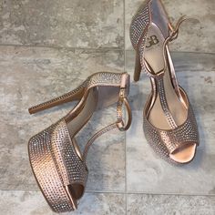 Another Pair Of Stunners!!! Fully Embelished! Perfect For Formal Event! Gentle Rose Gold And Sparkly Iridescent Rhinestones. Awww!!! You Will Turn Heads In These Gorgeous Pumps! Brand New, No Box. Glamorous Pink Heels For Gala, Bedazzled High Heels For Gala, Glamorous Rose Gold Heels For Night Out, Rose Gold 4-inch Heels For Party, Rose Gold Party Heels With 4-inch Heel, Elegant Rose Gold Heels For Night Out, Glamorous Bling Heels For Gala, Evening Pink Bling Heels, Glamorous Rose Gold Heels With Round Toe