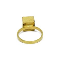 This 18k handmade gold ring is a truly unique piece of jewelry that is sure to capture attention and admiration. The ring is handmade with great care and attention to detail, using only the finest materials, 18k gold, and techniques to create a truly exceptional piece. A minimalist and an architect favorite ring. Mailed in a beautiful package suitable for gifting. At the center of the ring is a medium-sized cube made of concrete-cement (beton), a material that is known for its strength, durabili Concrete Ring, Gift For Architect, Handmade Gold Ring, Concrete Cement, Solid Gold Rings, An Architect, Gold Geometric, Handmade Gold, Gold Collection