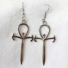 Dracula Vampire Ankh Gothic Halloween Earrings Silver Punk Jewelry For Cosplay, Silver Metal Jewelry For Cosplay, Handmade Silver Jewelry For Cosplay, Vampire Style Metal Earrings For Halloween, Halloween Vampire Metal Earrings, Silver Punk Style Single Earring, Silver Punk Single Earring, Single Silver Punk Earring, Vampire Style Metal Pierced Earrings