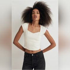 98% Polyester 2% Elastane Nwt Sweetheart Neckline Fitted Off White Short Sleeve Tops, Fitted Feminine Cream Top, Fitted Off White Cotton Top, Fitted Off-white V-neck Top, Fitted V-neck Off White Top, Dog Home, Crochet Halter Tops, Jacquard Knit, Distressed Black Jeans