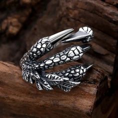 925 Sterling Silver Plated Dragon Claw Silver Ring Adjustable Demon Hand Halloween Cosplay Birthday Gift - New!! Paw Ring, Claw Ring, Dragon Claw, Vintage Dragon, Gothic Rings, Stylish Rings, Silver Dragon, Estilo Hip Hop, Men's Jewelry Rings