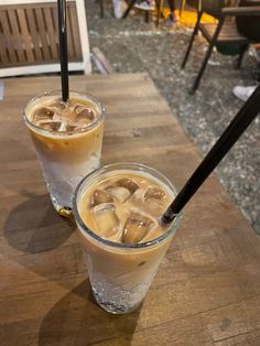 Coffee date,kahve zamanı,kahve story,ınstagram,kahve,latte Coffee Mornings, Caffeine Addict, Ice Coffee, Robert Pattinson, Coffee Addict, Coffee Drinks, Hot Coffee, Iced Coffee, Morning Coffee