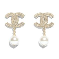 Chanel Rev Gold Resin Crystal Pearl White Cc Logo Statement Stud Drop Earrings ********** Chanel ********** Brand: Chanel Size: (1.5 Long X 0.75 Wide) Name: Crystal Color: Gold, Pearly White & Crystal Style: Stud Earrings Season: Rev Style#: A86506 Y09902 Z2953 Material: Metal Screw Back, Pierced Gold Metal Material Cc Crystal Stud Earrings With Pearl Drops Crystal Details Sold Out Worldwide, Runway, Extremely Rare Brand New In Box, With Tags And Dust Bag, Full Set 100% Authentic Or Your Money B Chanel Pearl Earrings, Earrings Chanel, Crystal Pearl Earrings, Chanel Pearls, Chanel Earrings, Chanel Accessories, Chanel Jewelry, Earrings In Gold, Pearl Earrings Dangle