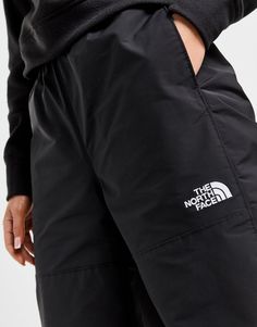 Refresh your look with these women's Easy Woven Track Pants by The North Face. In a Black colourway, these relaxed fit track pants are cut from a poly fabric that's smooth, lightweight and breathable to ensure total comfort. They feature an elastic waistband to keep you supported, while the open hem brings a laidback vibe. With side pockets for storage, they're signed off with The North Face Dome logo to the thigh. Machine washable. | Our model is 5'8" and wears a size small. Sign Off, Jd Sports, Track Pants, North Face, The North Face, Track, Relaxed Fit, Bring It On, Elastic