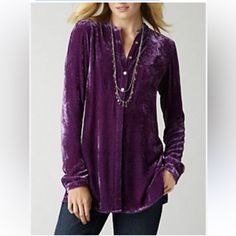 J.Jill Rayon & Silk Velvet Blouse Purple New Without Tags Size:Medium Ptp:21in Length:31in Questions Message Me Velvet Outfits, Velvet Tunic, Velvet Clothes, Velvet Shirt, Velvet Blouses, Velvet Fashion, Velvet Tops, Fall 2018, Silk Velvet