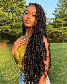 Tiana Passion Twist, Passion Twist Hair, Box Braids Hairstyles For Black Women, Braids Hairstyles Pictures, Cute Box Braids Hairstyles, Twist Hair, Twist Braid Hairstyles, Protective Hairstyles Braids, Hair Twist Styles