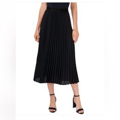 Beautiful Skirt Size Large New With Tags Date Night Lined Midi Skirt, Evening Accordion Pleated Flowy Skirt, Evening Midi Skirt With Pleated Hem, Spring Flowy Pleated Skirt, Midi Pleated Skirt With Accordion Pleats For Party, Long Pleated Skirt For Summer, Spring Pleated Full Skirt, Fitted Pleated Midi Maxi Skirt, Long Pleated Skirt For Evening