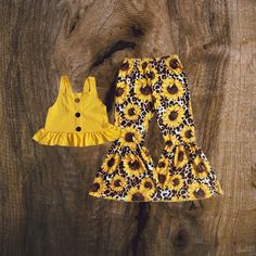 We suggest pairing this set with our Sunflower Spots bow! Woman Costumes, Baby Leopard, Baby Head Wrap, Baby Head, Big Bows, Shades Of Purple, Costumes For Women, Head Wraps