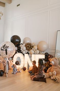 Baby Turns One, Baby Bear Birthday Party, Bear Instagram, 21 Party, Christine Andrew, Baby Jungle, Teddy Bear Theme