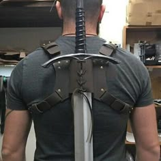 1 X Sword Holder (the sword in the picture NOT included). material: leather. condition: 100% new. Back Scabbard, Steampunk Warrior, Warrior Costume, Knight Costume, Swords Medieval, Belt Holster, Samurai Armor, Leather Armor, Men's Belts