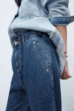 Baggy Paperbag Jeans, Paperbag Jeans, Denim Style, Back Patch, Zara United States, Denim Fashion, High Waist Jeans, Levi Jeans, Zara