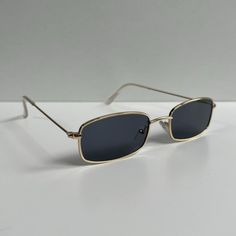 Vintage Y2k 90s 2000s Unique Slim Style Gold Trim Sunglasses Gold Trim With A Dark Lens These Sunnies Are Unisex! Uva And Uvb Protection Brand New #Sunglasses #Shades #Sunnies #Fashion 90s Sunglasses Men, 90 Sunglasses, Men’s Sunglasses, Sunglasses 90s Vintage, Small Sunglasses 90s, 90s Sunglasses Vintage, 90s Shades, Minimalist Sunglasses, Black 90s Sunglasses