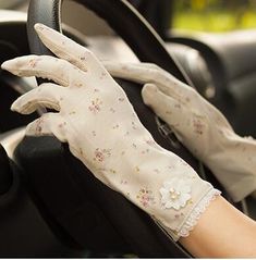 Gloves Aesthetic, Summer Gloves, Elegant Gloves, Fashion Gloves, Vintage Gloves, Cotton Gloves, Wedding Gloves, Driving Gloves