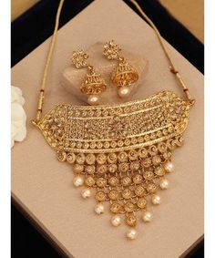 Designer Bridal Necklace Fashion Jewelry Necklaces Gold, Buy Earrings Online, Indian Bridal Jewellery, Indian Bridal Jewelry Sets, Antique Gold Jewelry, Bridal Gold Jewellery Designs, Neck Jewellery