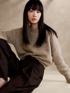 Monochromatic Fashion, Big Sweaters, Banana Republic Sweater, Sweater Trends, French Girls, Cotton Sweater, Cropped Sweater, Japanese Fashion, Wool Sweaters