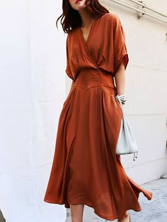 Solid Dress Casual, Plain Maxi Dress, Gaun Fashion, Daytime Dresses, V Neck Midi Dress, Half Sleeve Dresses, Green Midi Dress, Maxi Skirts, Spice Girls