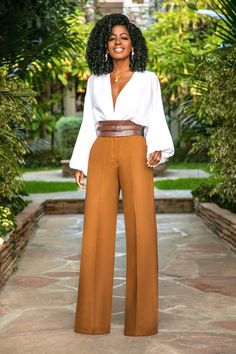 Bell Sleeve Bodysuit, Style Pantry, Outfits 2023, فستان سهرة, Chic Outfit, Business Attire, Work Attire, Mode Inspiration, Palazzo Pants