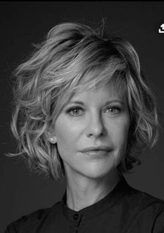 Meg Ryan Hairstyles, Kort Bob, Hair Maintenance Tips, Chin Length Hair, Messy Short Hair, Penteado Cabelo Curto, Haircut For Thick Hair, Short Hair Haircuts