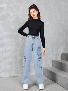 Lavagem clara  Collar  Jeans Simples Perna reta Embellished Não elástico  Roupa Meninas Girls Jeans Top Fashion, Jeans For Girls 10-12, Jeans With Tshirt, Cute Baggy Jeans Outfit, Wide Legged Jeans Outfit, Girls Jeans Top, Straight Jeans Outfit, Boyfriend Jeans Outfit, Trousers For Girls