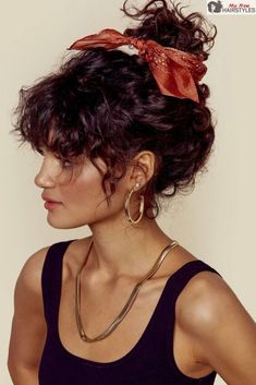 Instagram Hairstyles, Long Bob Hairstyles, Penteado Cabelo Curto, Trending Hairstyles, Short Curly Hair, Grunge Hair, Hair Dos, Hairstyles With Bangs, Short Curly