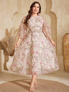 Rosa  Collar manga francesa Chifón Floral,todo estampado A línea Embellished No-Elástico Plus Size Floral Dress Wedding Guest, Plus Prom Dresses, Floral Dress Wedding Guest, Maxi Formal Dress, Graduation Dinner, Pink Party Dresses, Elegance Style, Dresses Formal Elegant, Chiffon Floral