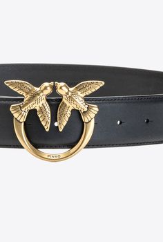 High-waist belt in soft, silky leather, with metal Love Birds Diamond Cut buckle. Hair Necklace, Suit Bag, Gold Face, Belt Black, Leather Buckle, Wedge Boots, Women Perfume, Beauty Bag