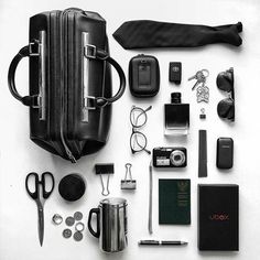 Fashion Black And White Aesthetic, Office Flatlay, Travel Essentials For Men, Mens Travel Essentials, Men Stone Bracelet, Essentials For Men, Fashion Black And White, Mens Travel, Flat Lays