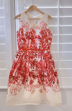 Carolina Herrera Orange/red Floral Silk Midi Dress Luxury Sleeveless Red Dress, Designer Red Summer Dresses, Luxury Red Cocktail Dress, Designer Red Silk Dress, Designer Red Dresses For Summer, Designer Silk A-line Dress, Designer Red Party Dress, Designer Red Fitted Dress, Designer Fitted Red Dress