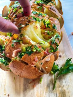 This cheesy crack bread recipe makes the perfect appetizer! A crusty loaf of bread, cut in and X's, fill with garlic butter, herbs, bacon, and cheese, this delicious pull-apart bread will disappear in no time! Crusty French Bread, Bacon And Cheese, Olive Oil Garlic, Cheese Tasting, Loaf Of Bread, Pull Apart Bread, Bacon Bits, Perfect Appetizers, Bacon Cheese