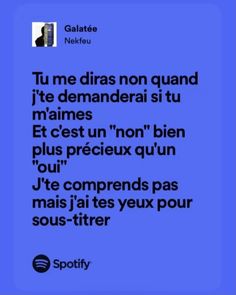 a blue background with the words in french